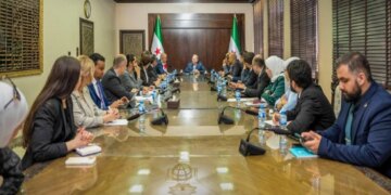 وزير المالية السوري يناقش مع صندوق النقد أولويات التعافي الاقتصادي وخطة الإصلاح المالي