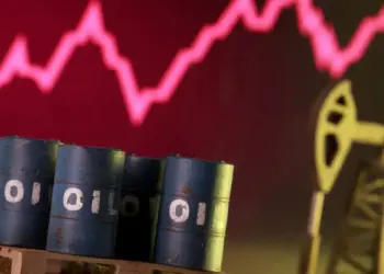 انخفاض أسعار النفط 4.7% بعد إعلان مفاوضات جديدة بين واشنطن وطهران