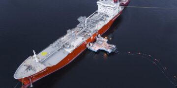 ECOnnect تعزز وجودها في الكاريبي بحلول استيراد LNG بدون رصيف في 2026