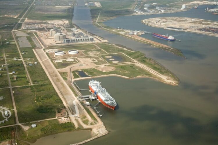 Enbridge توسع بنية LNG على ساحل خليج أمريكا بـ25 bcf سنوياً حتى 2026 Enbridge توسع بنية LNG على ساحل خليج أمريكا بـ25 bcf سنوياً حتى 2026