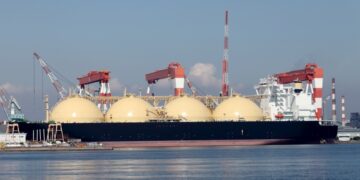 Excelerate Energy تبدأ أعمال التجريف لمحطة LNG العراق بـ450 مليون دولار