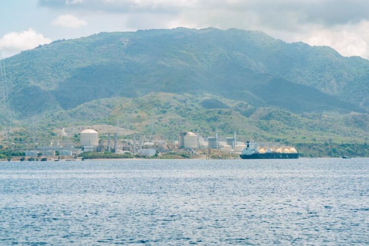 Galveston LNG تنهي علاقة اللوبي بعد 120 ألف دولار في ستة أشهر Galveston LNG تنهي علاقة اللوبي بعد 120 ألف دولار في ستة أشهر