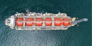 Golar LNG تتعاقد على بناء رابع وحدة إنتاج عائمة بسعة 3.5 مليون طن في 2029