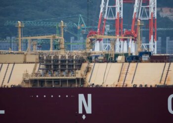 SK Shipping تتبادل 16 سفينة LNG مع H-Line مقابل 12 ناقلة و300 مليون دولار في 2026