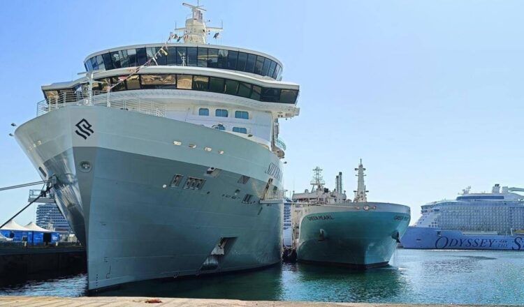 Silversea Cruises تنفذ أول عملية تزويد LNG بقيمة 335 طن في سيفيتافيكيا عام 2026 Silversea Cruises تنفذ أول عملية تزويد LNG بقيمة 335 طن في سيفيتافيكيا عام 2026