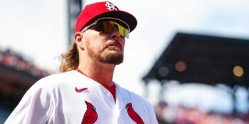 St. Louis Cardinals تتحول من مشترين إلى بائعين قبل موعد الإنتقالات