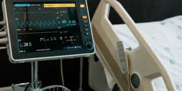 أوبك تؤكد أهمية المواد البترولية في صناعة الأجهزة الطبية الحديثة 2026