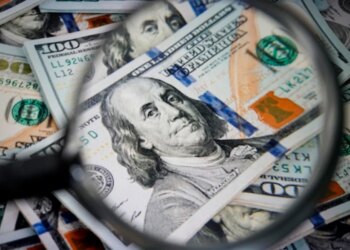 ارتفاع أجور العمال الأميركيين في الربع الرابع بنسبة 5.5% يعزز الادخار والاستثمار