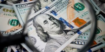 ارتفاع أجور العمال الأميركيين في الربع الرابع بنسبة 5.5% يعزز الادخار والاستثمار