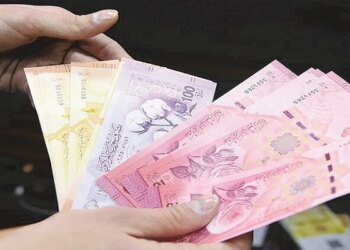 اقتصار استبدال الليرة القديمة في دمشق يثير مخاوف اقتصادية بسوريا