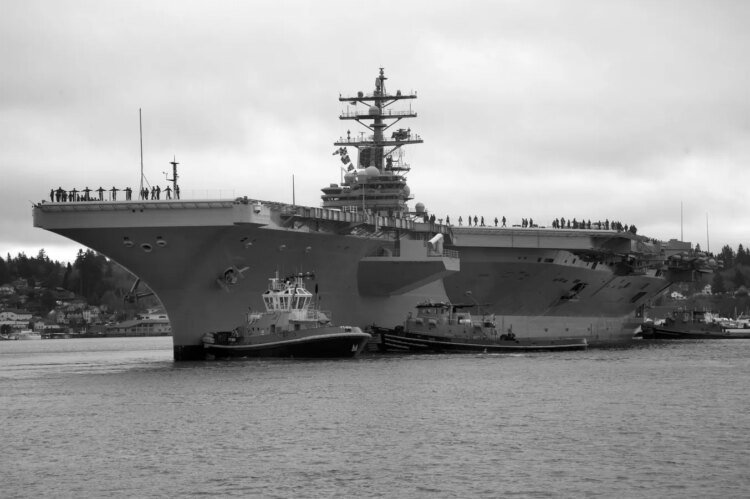 البحرية الأميركية تستعد لعودة حاملة طائرات USS Ronald Reagan في 2027 وسط نقص حاملات البحرية الأميركية تستعد لعودة حاملة طائرات USS Ronald Reagan في 2027 وسط نقص حاملات