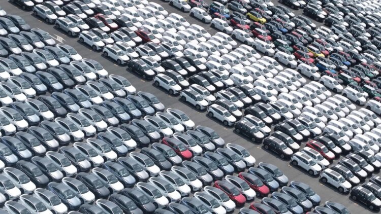 الصين ستدخل السوق الأمريكية للسيارات الكهربائية خلال خمس إلى عشر سنوات الصين ستدخل السوق الأمريكية للسيارات الكهربائية خلال خمس إلى عشر سنوات