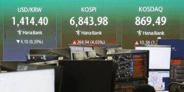 بنك كوريا يسجل بيع أجنبي صافي 21.65 مليار دولار في يوليو 2026