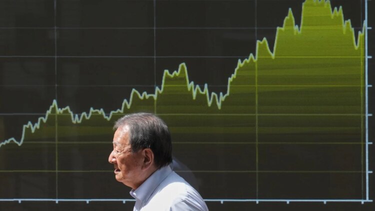 تدخل وزارة المالية اليابانية والبنك الأمريكي يدعم الين بعد تراجع 36% في 2026 تدخل وزارة المالية اليابانية والبنك الأمريكي يدعم الين بعد تراجع 36% في 2026