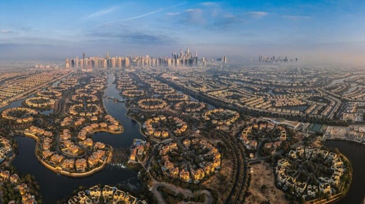 توقع تسليم بين 14 و23.5 ألف وحدة عقارية في دبي بالنصف الثاني 2026 توقع تسليم بين 14 و23.5 ألف وحدة عقارية في دبي بالنصف الثاني 2026
