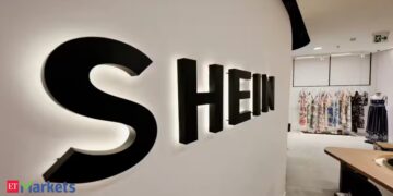 شركة Shein تعتزم طرح أولي في هونغ كونغ بقيمة 30 إلى 40 مليار دولار