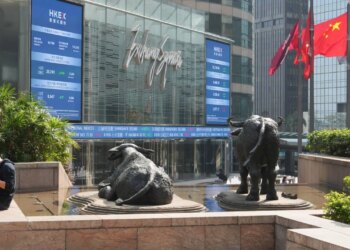 هيئة بورصة هونغ كونغ توسع مؤشر Hang Seng Tech إلى 50 شركة مع إضافة معيار نمو المبيعات